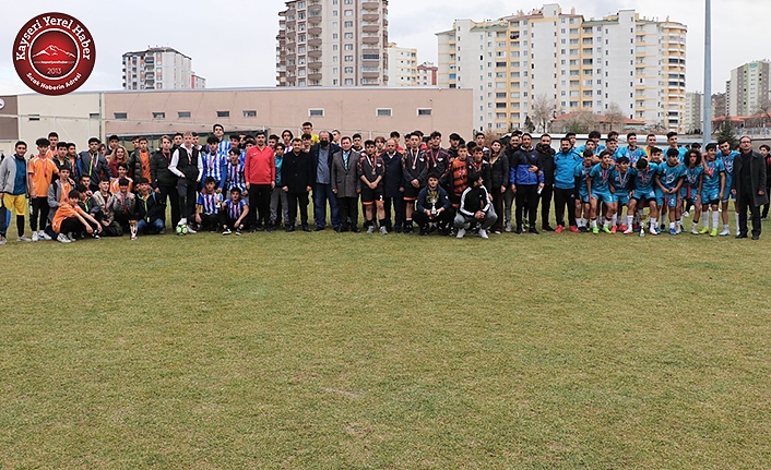 Okullar Arası Futbol İl Birinciliği Müsabakaları Yapıldı