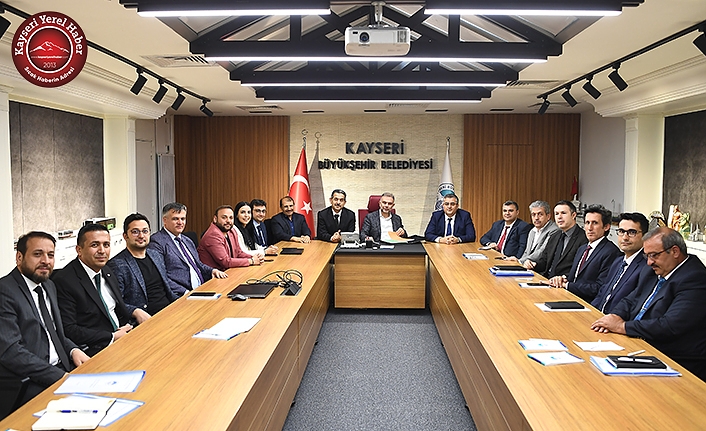 Ertürk’ten Büyükşehir’de İstişare Toplantısı