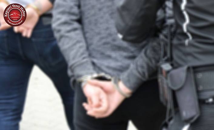 Mescit’in Çanta Hırsızı Gözaltına Alındı